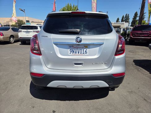 Used 2019 Buick Encore Preferred FWD image 3