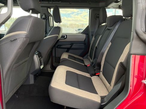 Used 2025 Ford Bronco Big Bend image 29