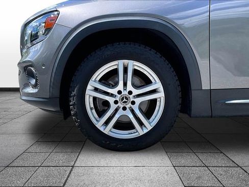 Certified 2022 Mercedes-Benz GLB 250 4MATIC image 5