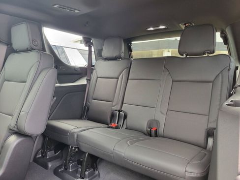 New 2026 GMC Yukon Denali w/ Advanced Technology Package RWD image 32
