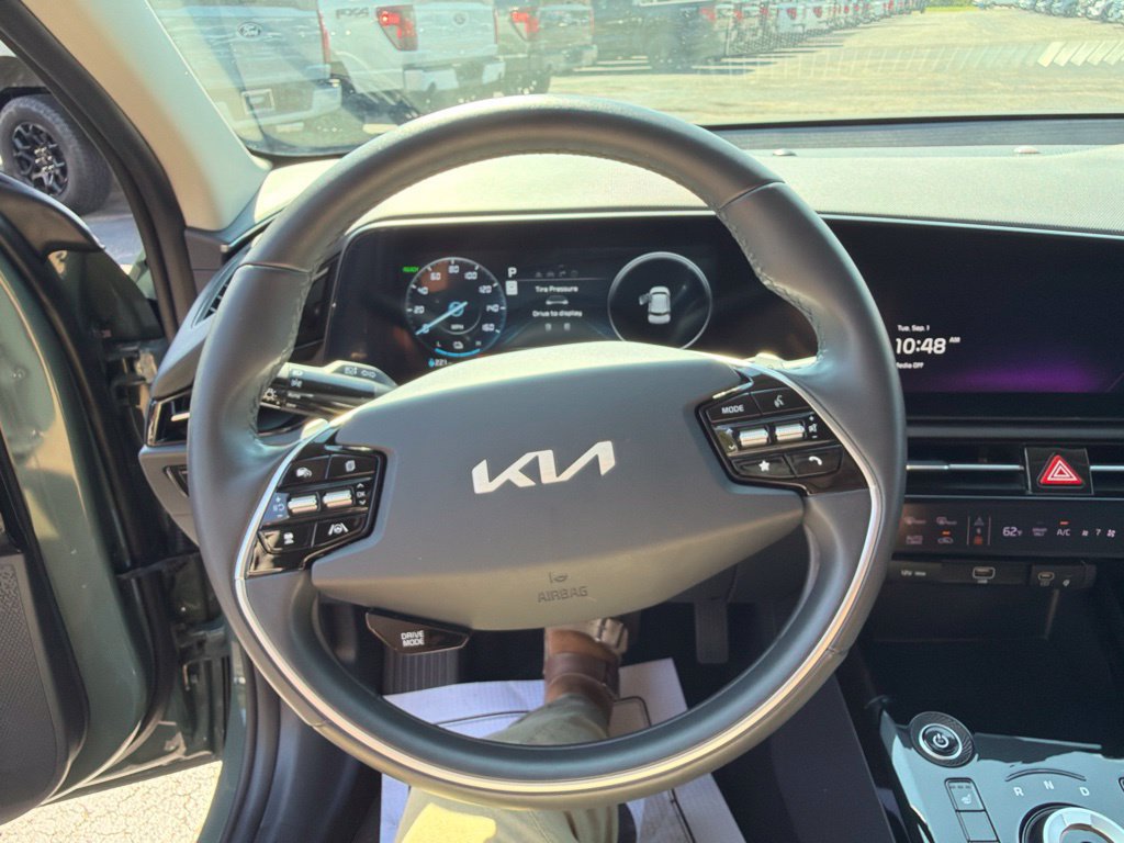 Used 2024 Kia Niro Wind FWD image 19