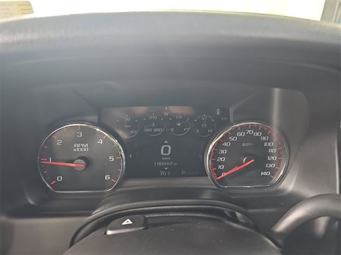 Used 2016 GMC Yukon XL Denali image 27