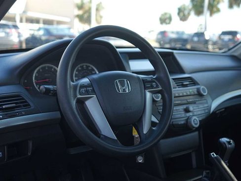 Used 2012 Honda Accord LX image 2