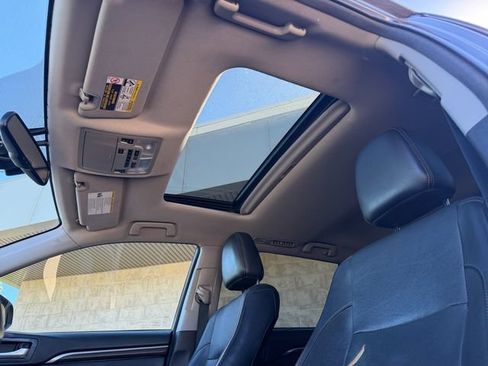 Used 2016 Toyota Highlander Limited FWD image 35