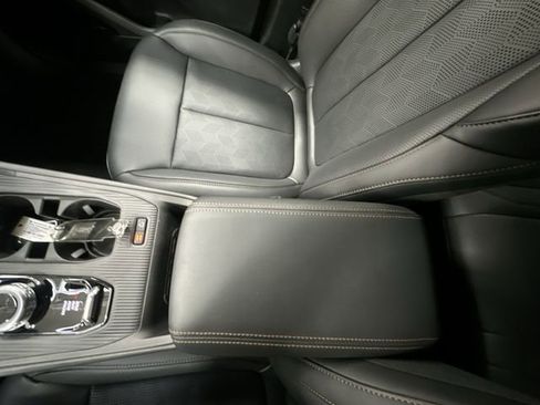 New 2026 Jeep Cherokee Overland image 24