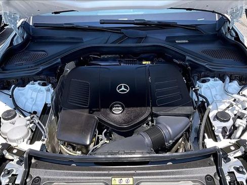 Certified 2024 Mercedes-Benz GLC 300 4MATIC image 26