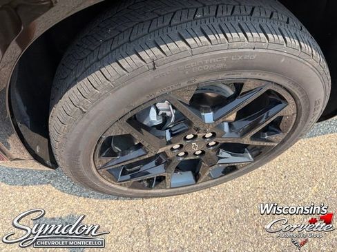 Used 2026 Chevrolet Traverse RS w/ LPO, Floor Liner Package AWD/4WD image 29