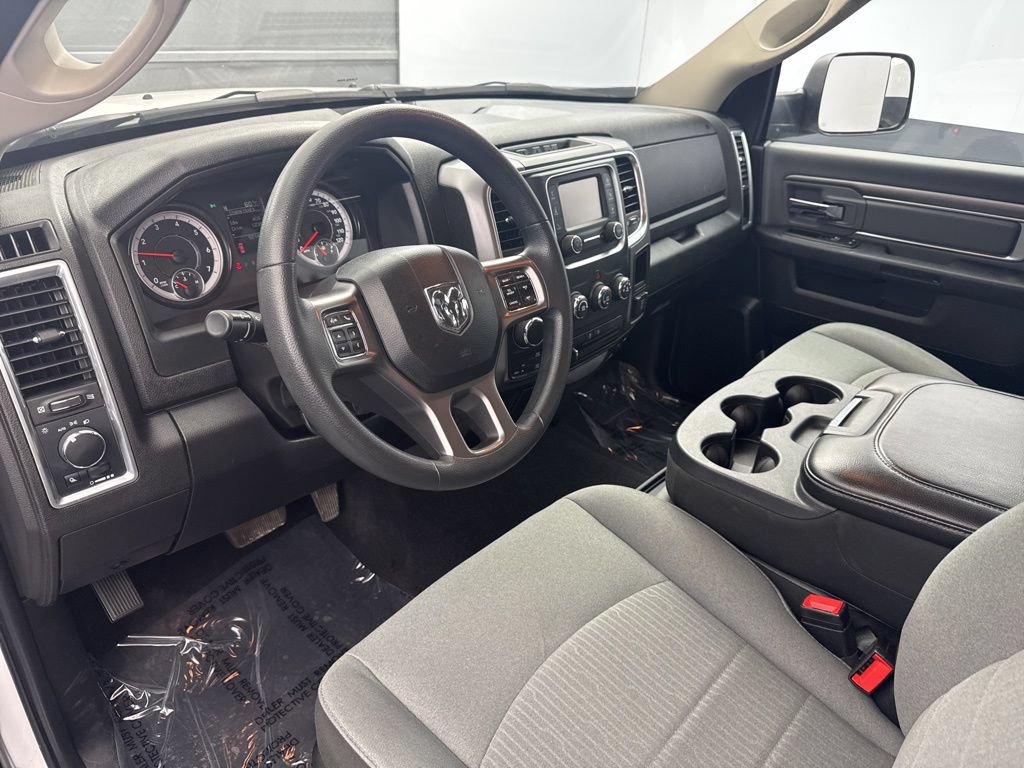 Used 2023 RAM 1500 Classic SLT AWD/4WD image 8