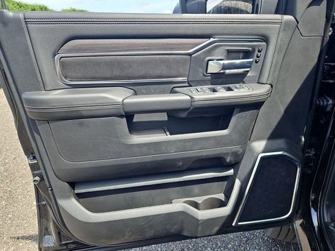 New 2026 RAM 2500 Laramie AWD/4WD image 11