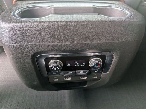 Used 2023 GMC Yukon Denali Ultimate w/ LPO, Floor Liner Package AWD/4WD image 30