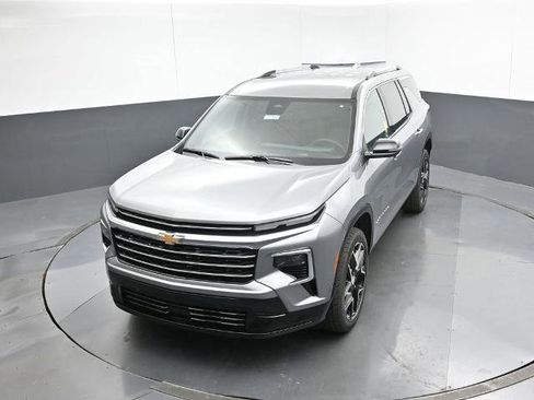 New 2026 Chevrolet Traverse High Country w/ LPO, Floor Liner Package image 17