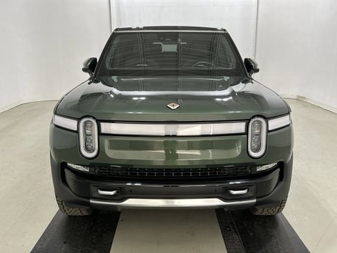 Used 2024 Rivian R1S Adventure image 8