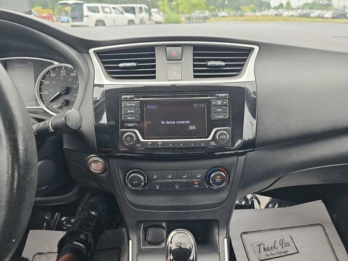 Used 2016 Nissan Sentra SV FWD image 25