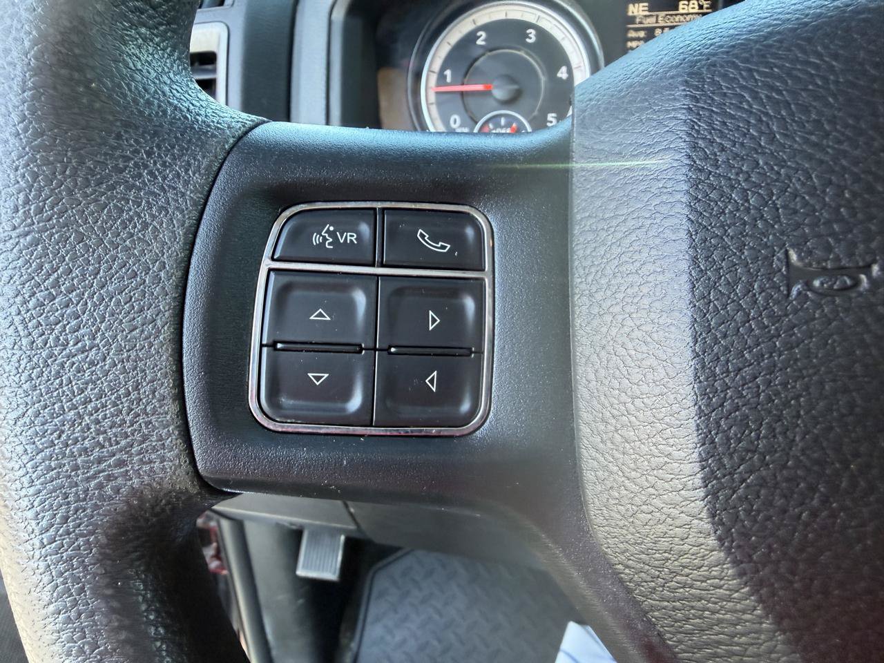 Used 2018 RAM 2500 Tradesman w/ Chrome Appearance Group AWD/4WD image 26
