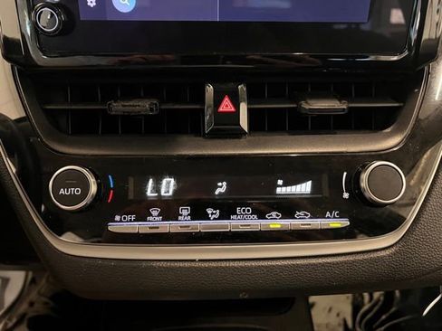 Used 2023 Toyota Corolla LE FWD image 24