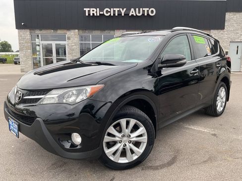 Used 2015 Toyota RAV4 Limited w/ Technology Package AWD/4WD image 1