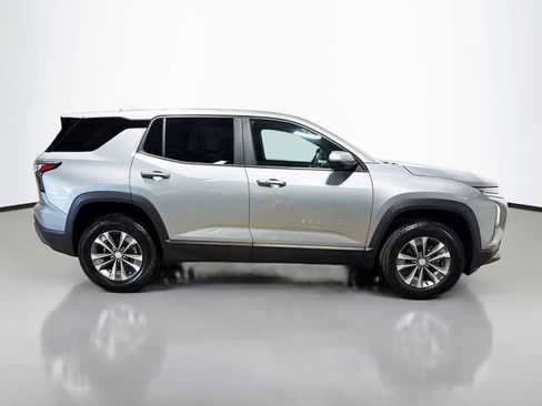 New 2026 Chevrolet Equinox LT w/ LPO, Floor Liner Package AWD/4WD image 6