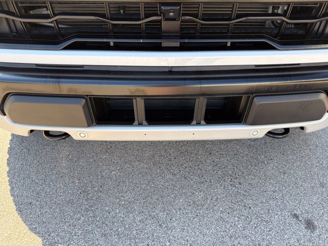 Used 2025 Ford F150 Raptor AWD/4WD image 21