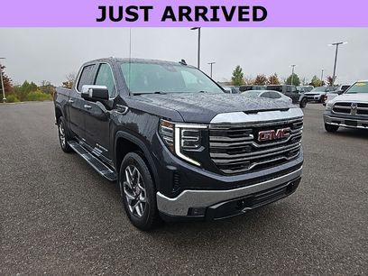 Used 2023 GMC Sierra 1500 SLT w/ SLT Premium Package