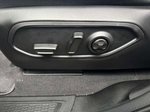 New 2025 Jeep Grand Cherokee Limited image 27