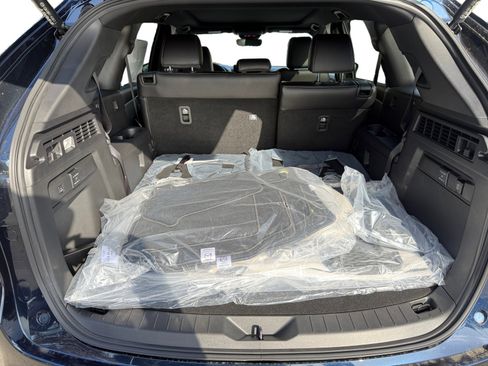 New 2026 MAZDA CX-90 Plug-In Hybrid w/ Premium Plus image 17