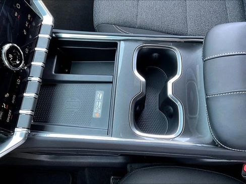 New 2026 GMC Acadia Elevation w/ Black Edition FWD image 8