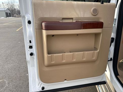 Used 2014 Ford F250 King Ranch image 25