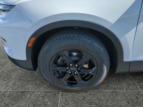 Used 2025 Chevrolet Blazer LT w/ Midnight/Sport Edition image 14