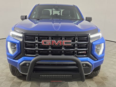 Used 2023 GMC Canyon AT4 w/ AT4 Premium Package AWD/4WD image 2