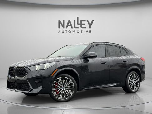 Used 2025 BMW X2 xDrive28i w/ Premium Package image 1