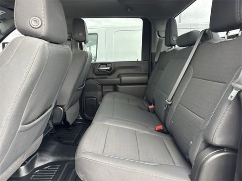 Used 2024 GMC Sierra 2500 Pro image 9