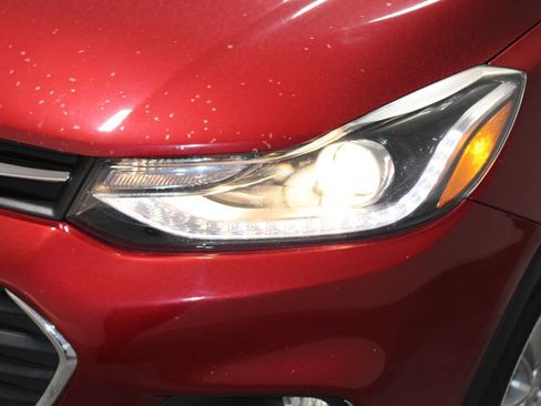 Used 2020 Chevrolet Trax Premier image 51