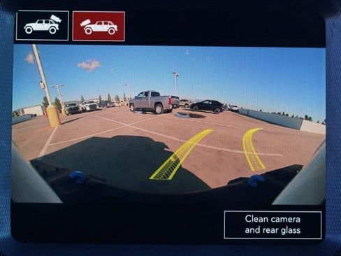 Used 2022 Jeep Wrangler Unlimited Rubicon 4xe w/ Steel Bumper Group image 30