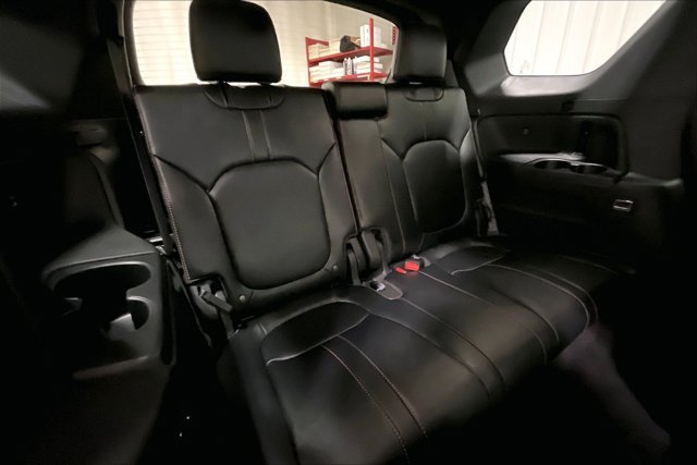 Used 2024 Honda Pilot TrailSport image 28