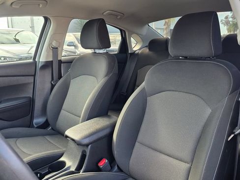 Used 2023 Kia Forte LXS FWD image 12
