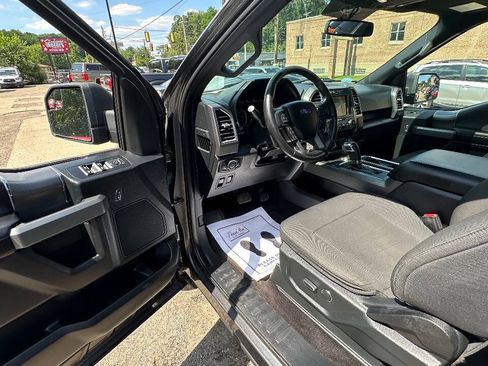 Used 2017 Ford F150 XLT w/ Equipment Group 301A Mid AWD/4WD image 13