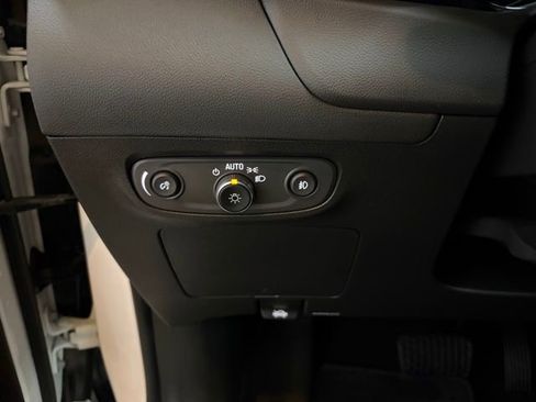 Used 2023 Buick Encore GX Select AWD/4WD image 32