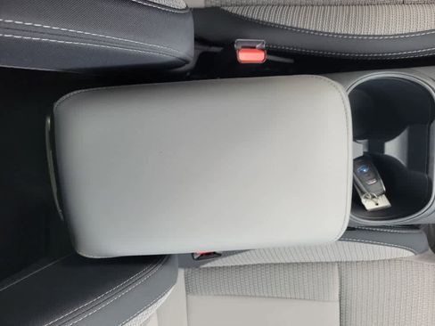 Used 2023 Subaru Outback Premium image 19