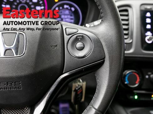 Used 2021 Honda HR-V Sport image 15