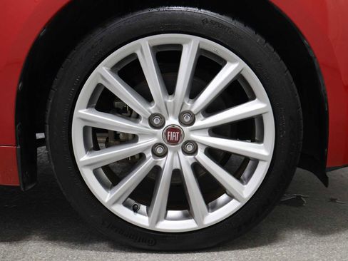 Used 2018 FIAT 124 Spider Lusso RWD image 12