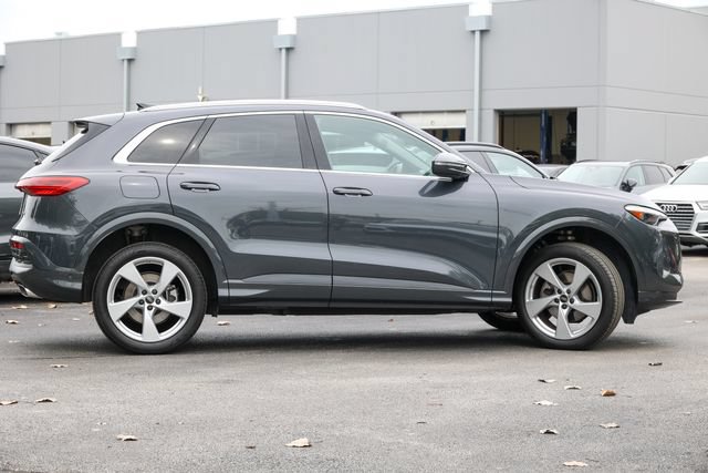 Used 2025 Audi Q5 Premium Plus w/ Premium Plus AWD/4WD image 25