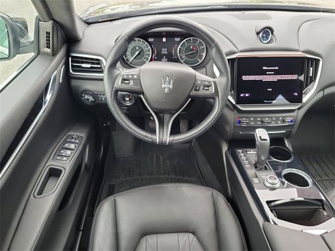 Certified 2022 Maserati Ghibli Modena Q4 image 16