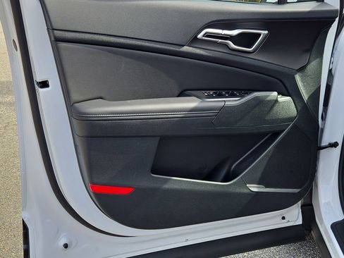 New 2026 Kia Sportage EX image 15