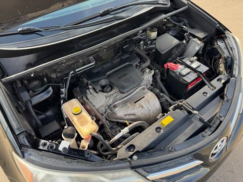 Used 2014 Toyota RAV4 XLE image 26