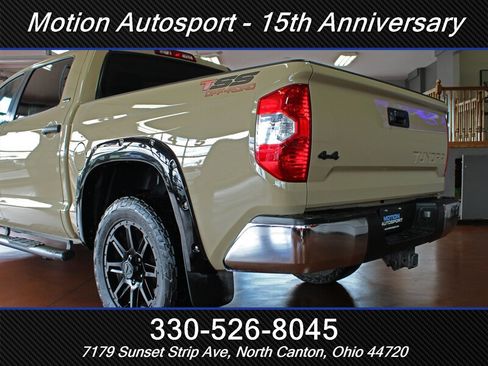 Used 2019 Toyota Tundra SR5 w/ SR5 Upgrade Package AWD/4WD image 8