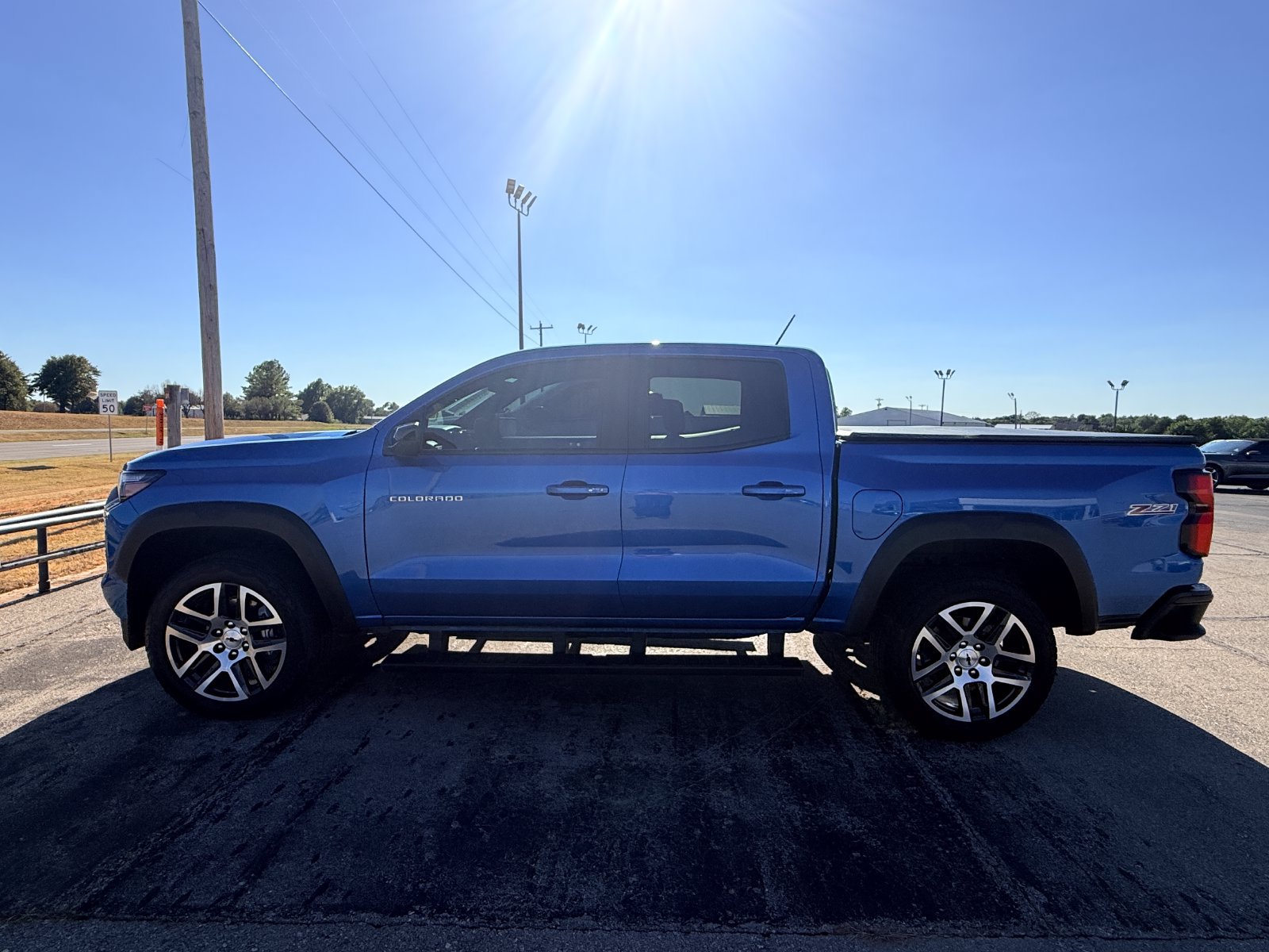 Used 2024 Chevrolet Colorado Z71 w/ Z71 Convenience Package 2 AWD/4WD image 18