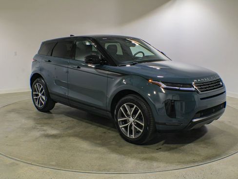 Used 2026 Land Rover Range Rover Evoque S AWD/4WD image 7