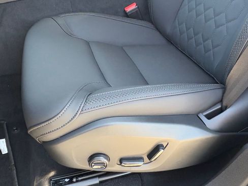 New 2026 Volvo XC60 B5 Core w/ Protection Package Premier image 21