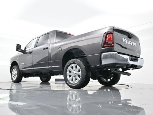 New 2026 RAM 2500 Big Horn AWD/4WD image 38