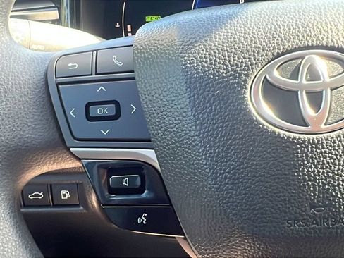 Used 2026 Toyota Camry LE w/ Convenience Package FWD image 19
